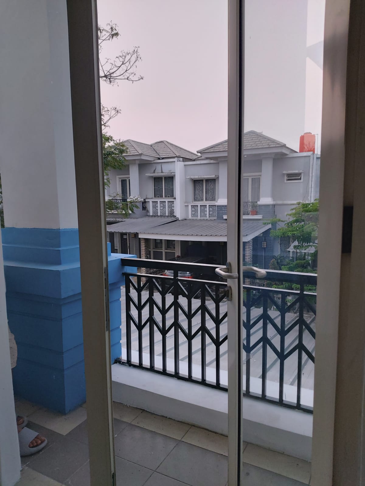 Rumah Disewakan Semi Furnished di Lippo Cikarang